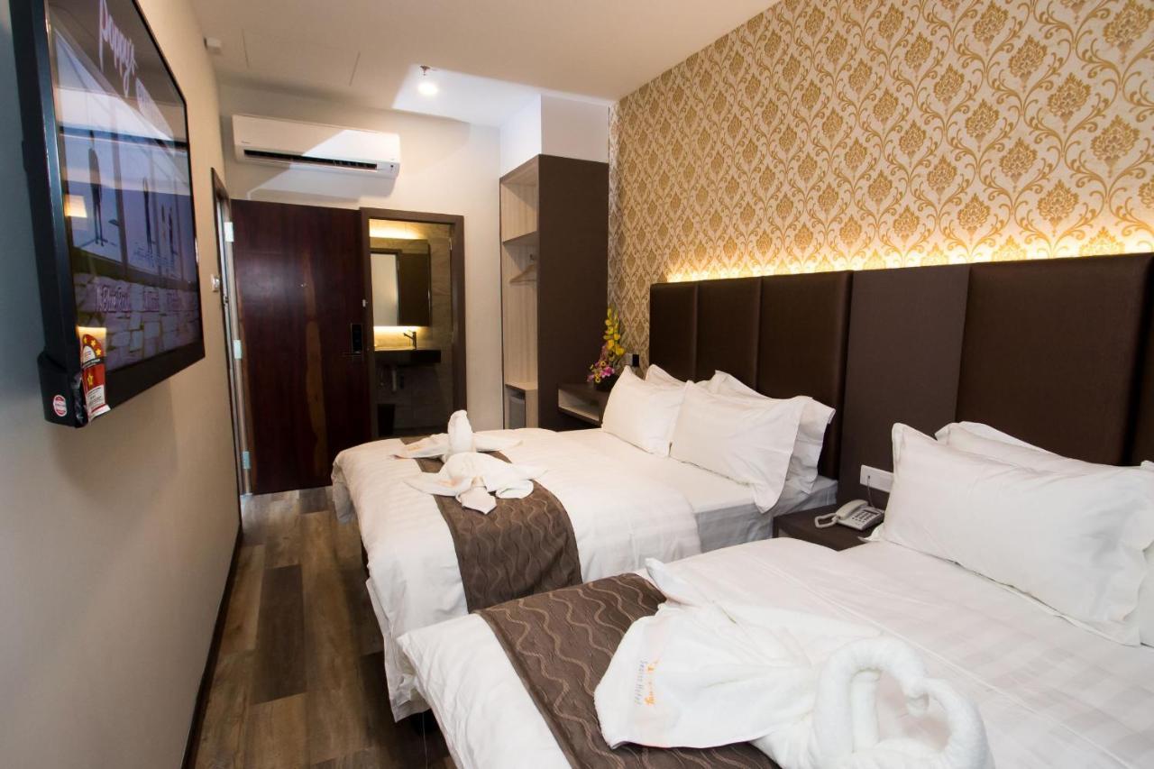 Spring Season Hotel Muar Esterno foto